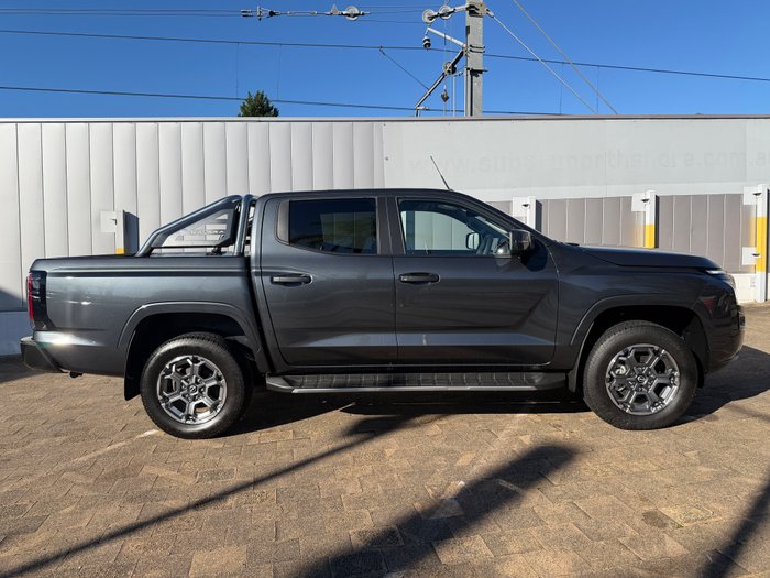 2026 Nissan Navara ST-X