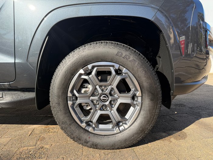 2026 Nissan Navara ST-X