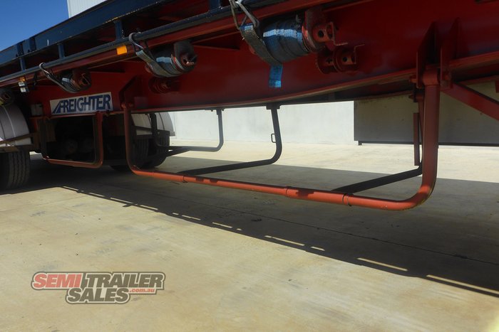 2006 Maxitrans 34 Pallet Flat Top B Double Set - RENTAL