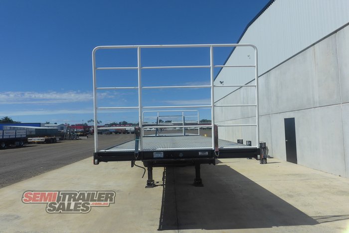 2006 Maxitrans 34 Pallet Flat Top B Double Set - RENTAL