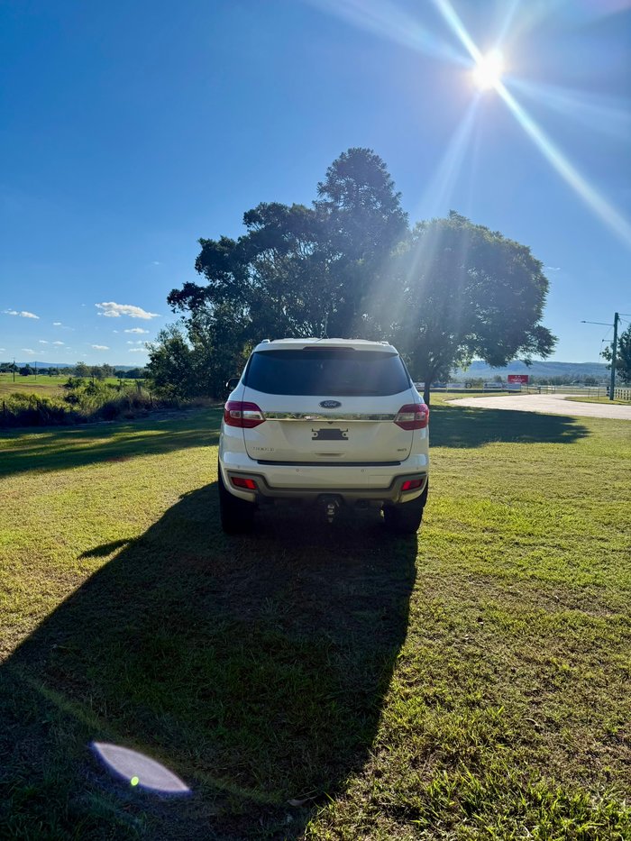 2018 FORD EVEREST TREND
