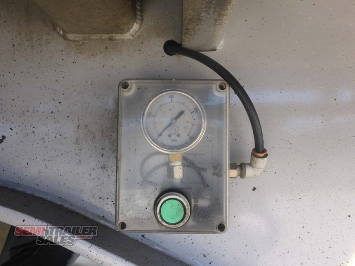 2010 Topstart 22 Pallet Dropdeck Curtainsider with Mezz