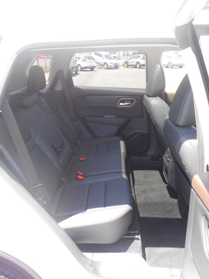 2025 USED VEHICLES X-TRAIL TI