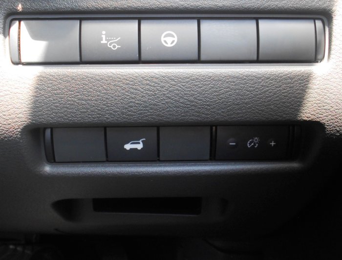 2025 USED VEHICLES X-TRAIL TI