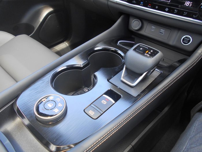 2025 USED VEHICLES X-TRAIL TI