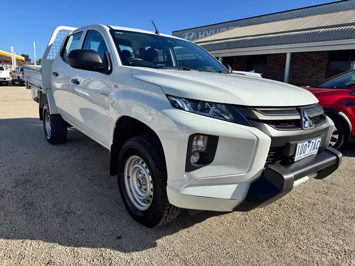 2021 MITSUBISHI Triton GLX MR Triton GLX 2.4L D 6M/T 4X4 DC CC