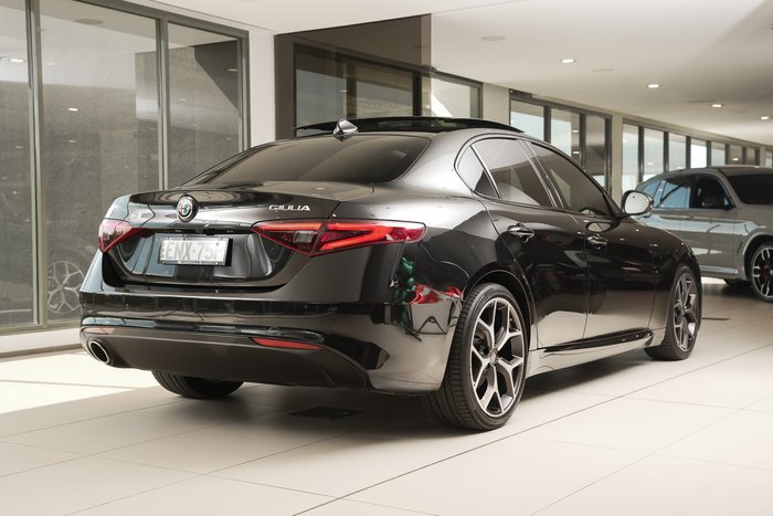 2021 Alfa Romeo Giulia Sport