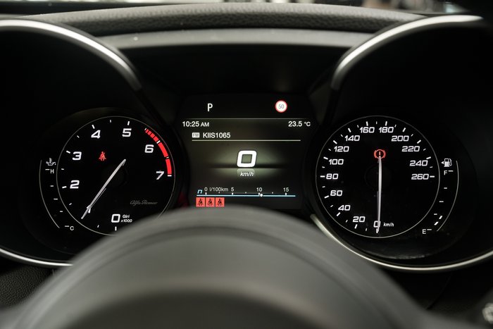 2021 Alfa Romeo Giulia Sport