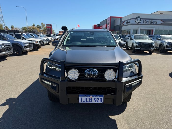 2022 Toyota Fortuner