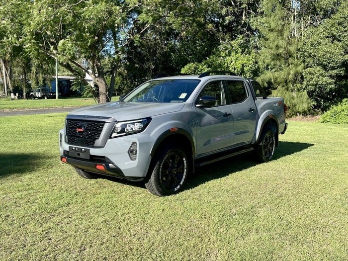2025 NISSAN NP300 NAVARA PRO-4X