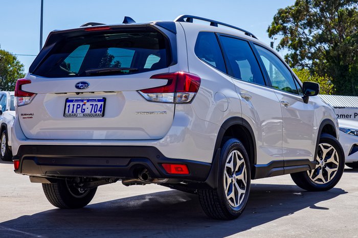 2025 Subaru Forester 2.5i-L