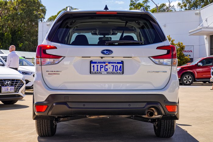 2025 Subaru Forester 2.5i-L