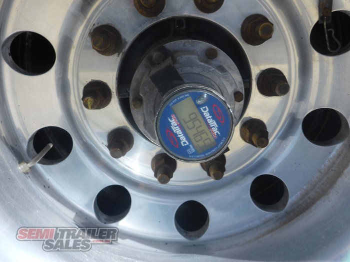 2009 Vawdrey 16 Pallet Refrigerated Pantech STAT WRITE OFF