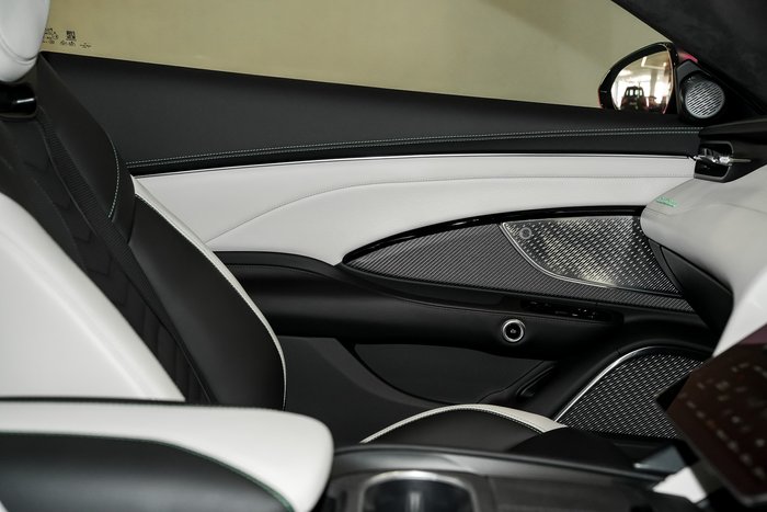 2024 Maserati GranTurismo Trofeo M189 MY24 AWD Nero Cometa Texturized