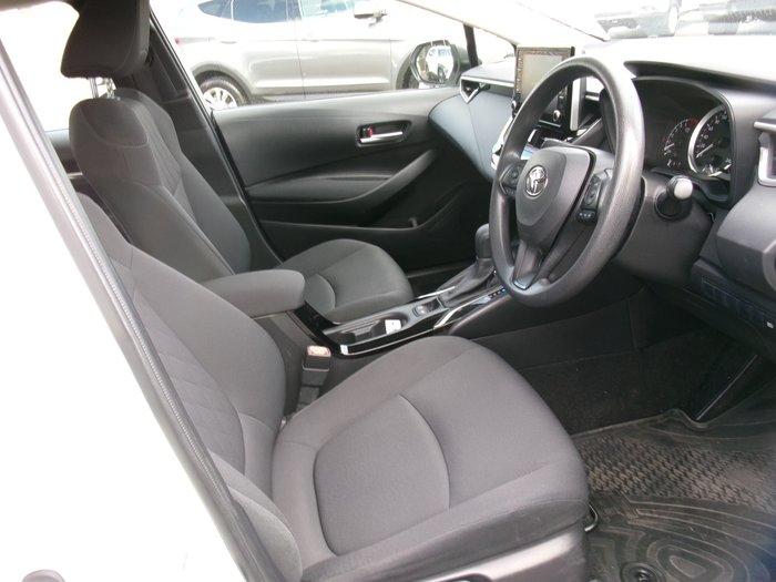2019 Toyota Corolla Sedan Hybrid Ascent Sport