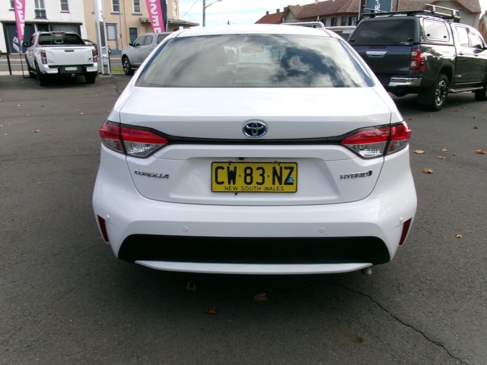 2019 Toyota Corolla Sedan Hybrid Ascent Sport