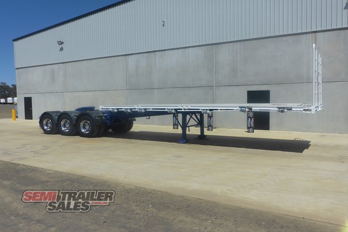 2005 Barker 12 Pallet Flat Top A Trailer