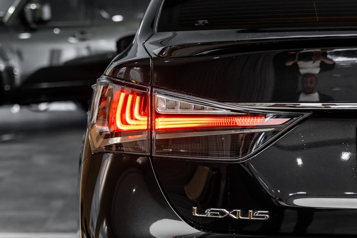 2016 Lexus GS450h F Sport 3.5L Hybrid CVT Sedan