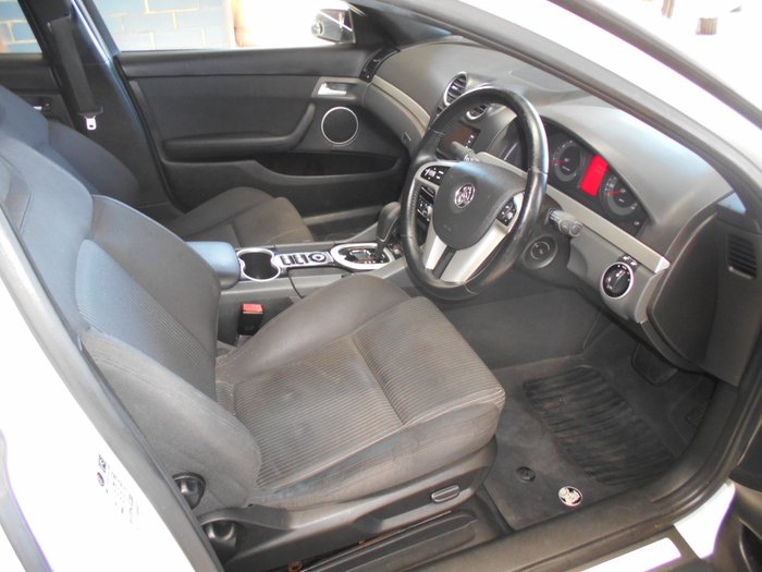 2013 HOLDEN  COMMODORE SV6