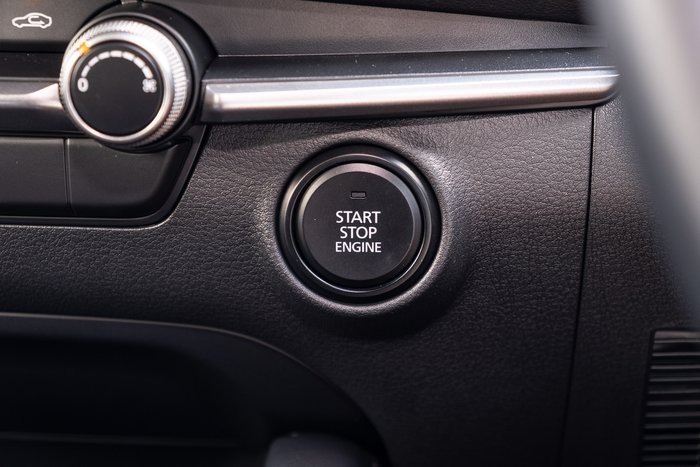 2025 Mazda 3 G20 Pure