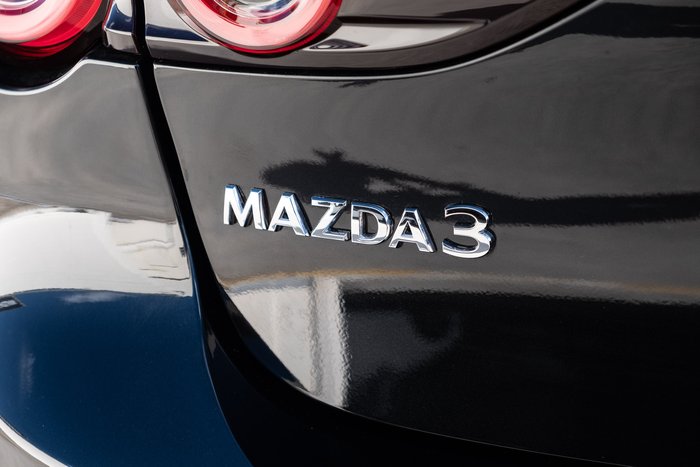 2025 Mazda 3 G20 Pure