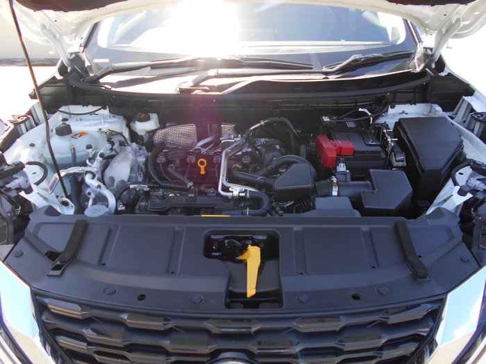 2025 Nissan X-TRAIL ST