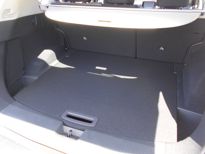 2025 Nissan X-TRAIL ST