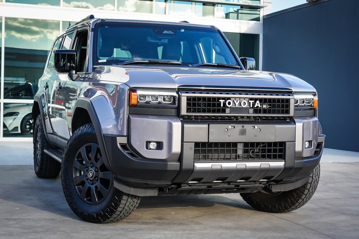 2025 Toyota PRADO
