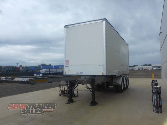 2010 Vawdrey 12 Pallet Rollback Pantech A Trailer