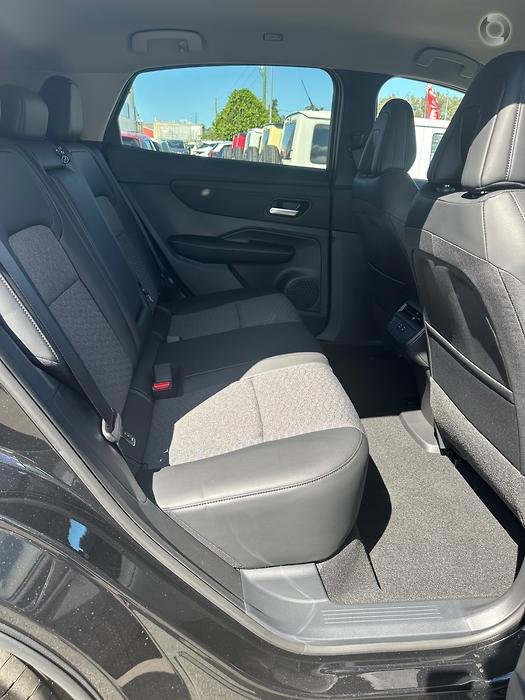 2025 Nissan Ariya Advance