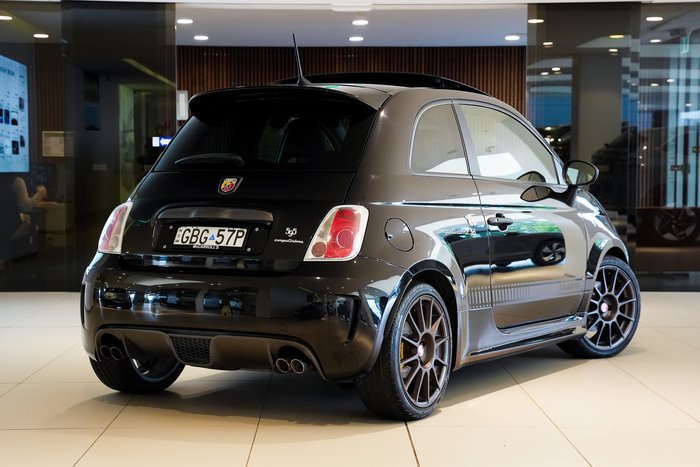 2015 Abarth 595 Turismo