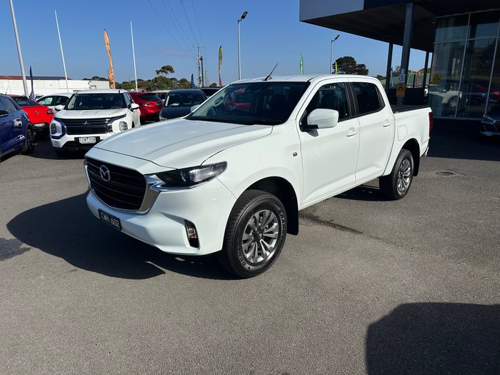 2024 Mazda BT-50 XS