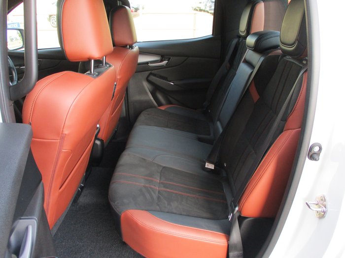 2025 Mazda BT-50 SP TF White