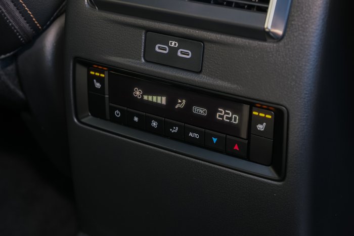 2024 Mazda CX-80 D50e GT