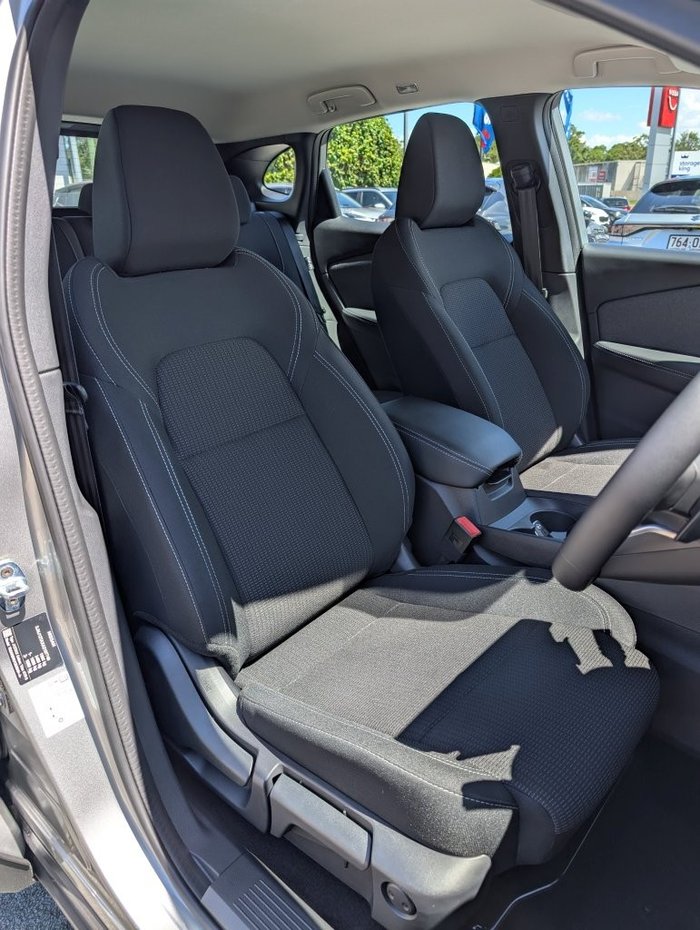 2025 Nissan QASHQAI ST-L