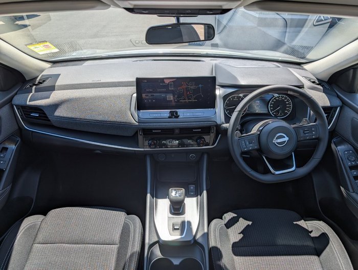 2025 Nissan QASHQAI ST-L