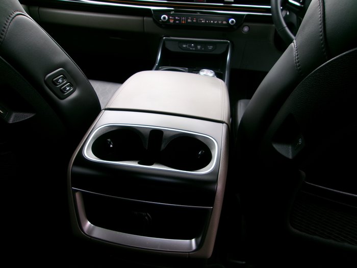 2024 Kia CARNIVAL MY25 Kia Carnival KA4 PE GT-LINE HEV (8SB8D5G1FEV1GG053)