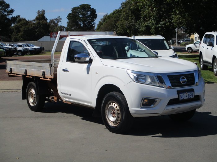 2018 Nissan Navara RX D23 Series 3 White