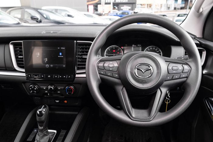 2024 Mazda BT-50 XT