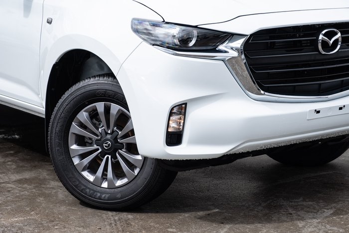 2024 Mazda BT-50 XT