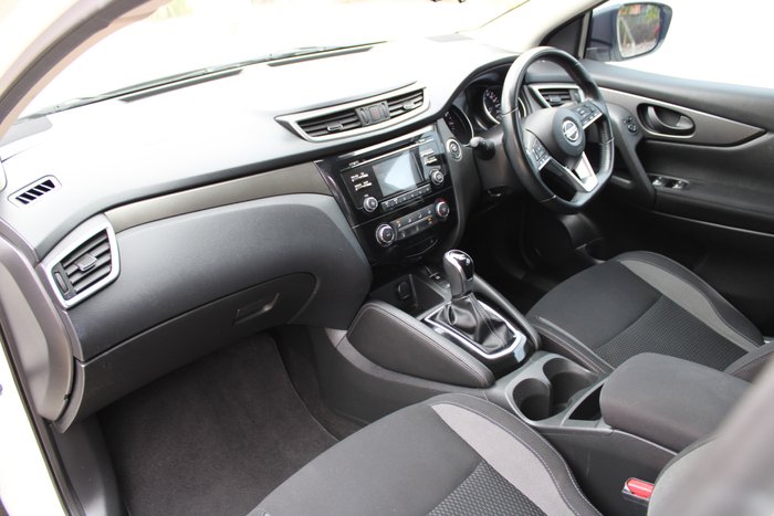 2018 Nissan QASHQAI ST