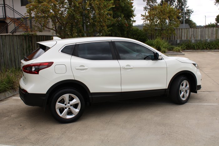 2018 Nissan QASHQAI ST