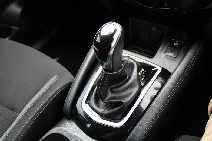 2018 Nissan QASHQAI ST