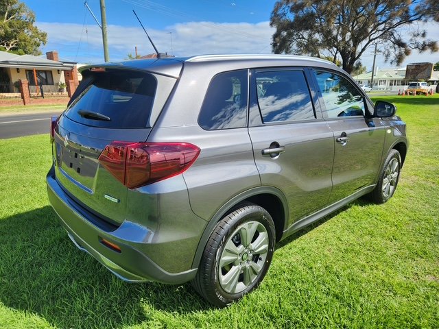 2026 Suzuki Vitara Turbo Hybrid