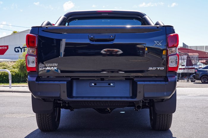 2025 Isuzu D-MAX X-RIDER