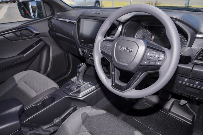 2025 Isuzu D-MAX X-RIDER