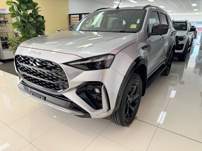 2026 ISUZU MU-X XT