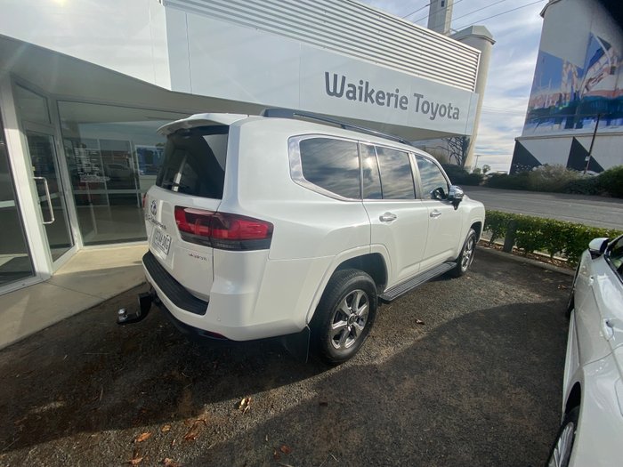 2022 Toyota Landcruiser