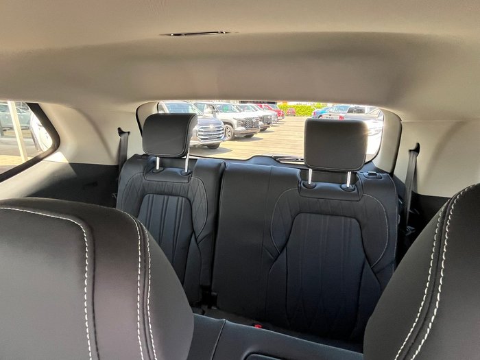 2025 LDV D90 Executive 