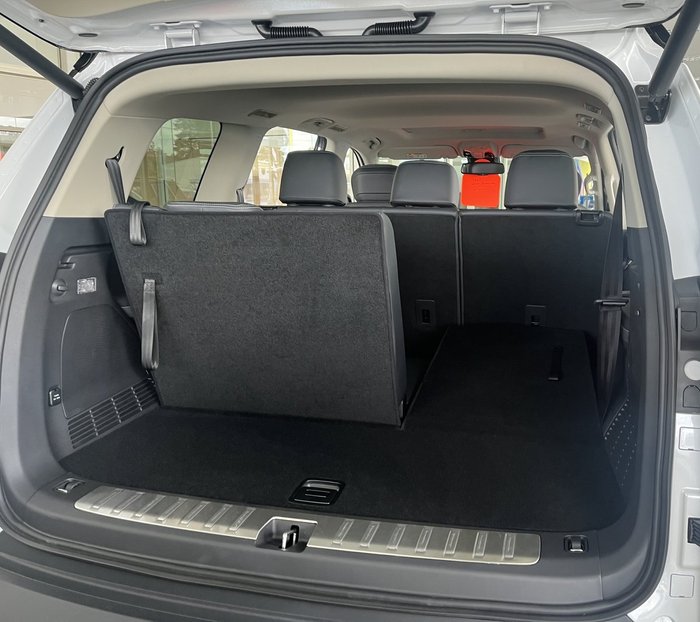 2025 LDV D90 Executive 